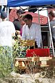 pattinson-smiles-elephants