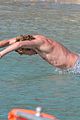 shirtless-simon