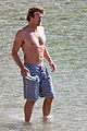 shirtless-simon