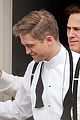 pattinson-dressed