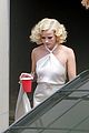 pattinson-dressed