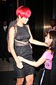 rihanna-fans