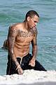 chris-shirtless