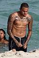 chris-shirtless