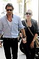 winslet-hands