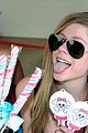 lavigne-birthday
