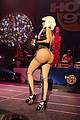 nicki-suit