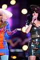 minaj-troops