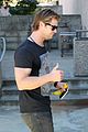 hemsworth-biceps