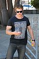 hemsworth-biceps