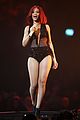 rihanna-performance