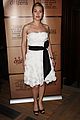 winslet-cardboard