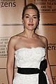 winslet-cardboard