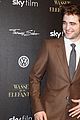 pattinson-elephants