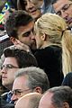 shakira-pda