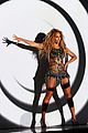 beyonce-billboardperf