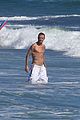 beckham-shirtless-surfing