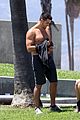 metcalfe-shirtless