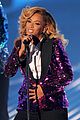 beyonce-performs