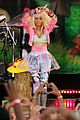 minaj-wardrobe