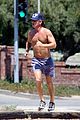 penn-shirtless2