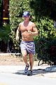 penn-shirtless2