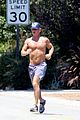 penn-shirtless2