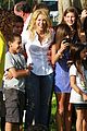 shakira-barefoot