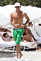 bay-shirtless