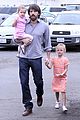 affleck-kisses