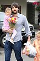 affleck-kisses