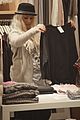 aguilera-shopper