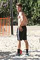 schwarzenegger-shirtless