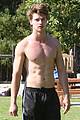 schwarzenegger-shirtless