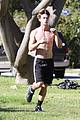 schwarzenegger-shirtless