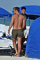 lance-shirtless
