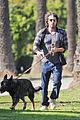 affleck-dogjog