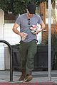 gyllenhaal-juggles
