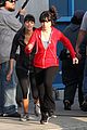 deschanel-on-set