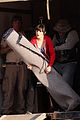 deschanel-on-set