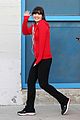 deschanel-on-set