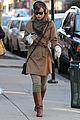 olivia-wilde-walking