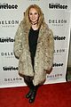 seyfried-wrap
