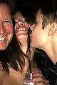 gomez-kiss