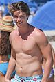pschwarzenegger-beach