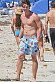 pschwarzenegger-beach
