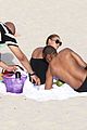 beyonce-beach