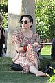 dita-kisses