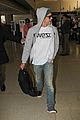 efron-airport-lucky-one