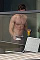 efron-shirtless2